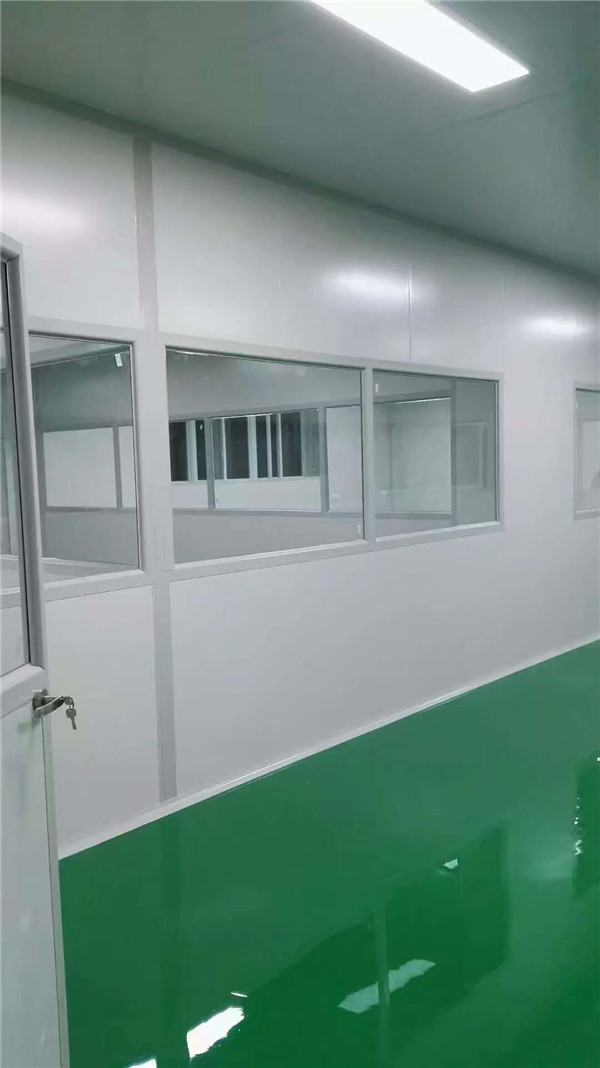 无尘室是一个没有任何细菌特殊的房间